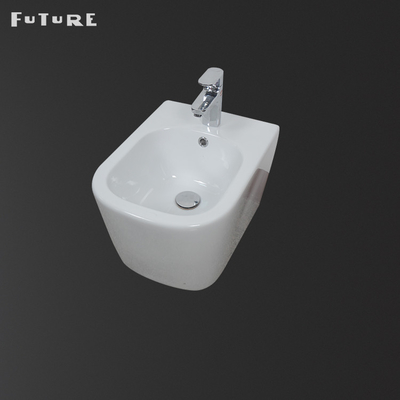 Largura cerâmica antiferrugem de Hung Bathroom Bidet 360mm da parede para o mercado BRITÂNICO