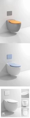 Desinfecção compacta vitrificada lisa de Hung Toilet Gravity Flushing Auto da parede